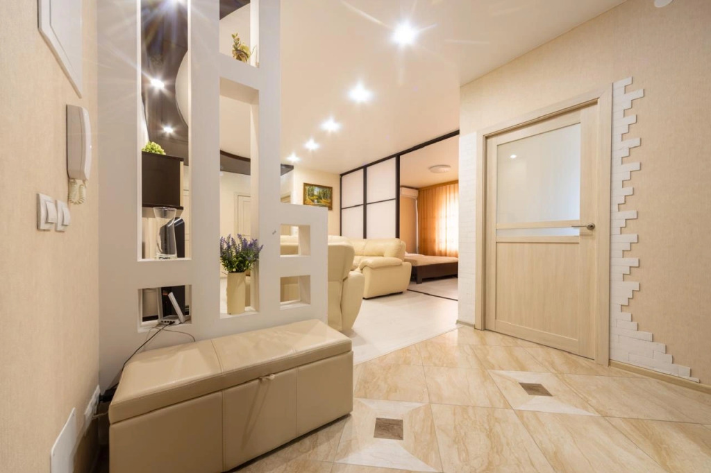 Красноярск: Апартаменты Favorite House 3-комнатные в Южном берегу