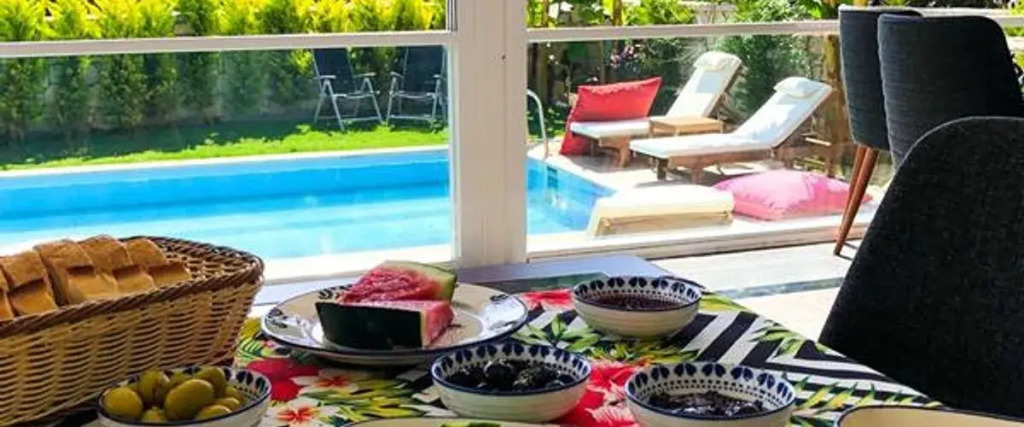 Чешме: Ivy House Alacati