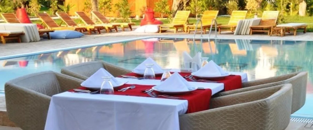 Алтынолук: Papazlık Han Beach Otel
