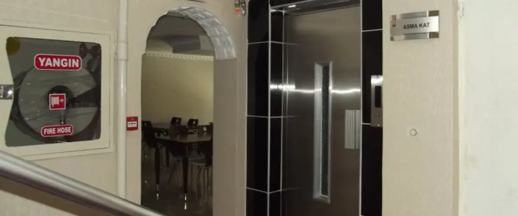 Анкара: Mega Otel