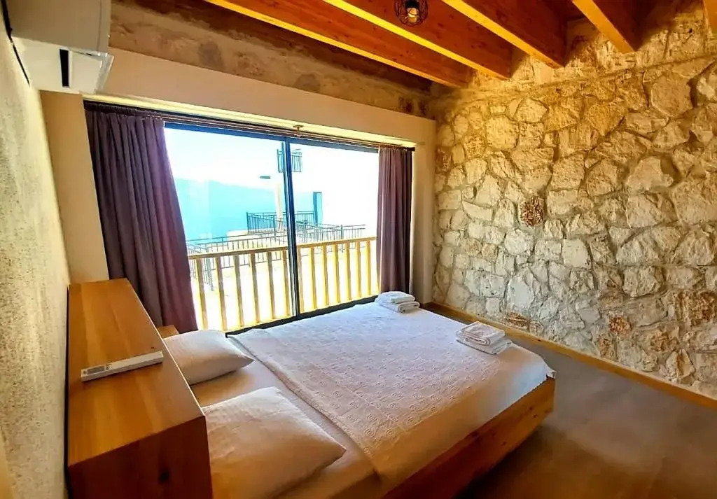 Каш: Kaleli Deluxe Homes