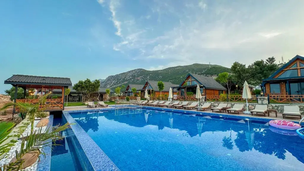 Каш: Kas Konak Bungalows