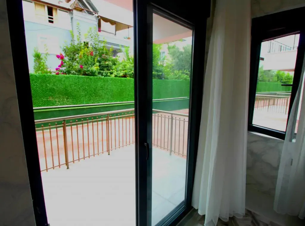 Кемер: Same House Garden