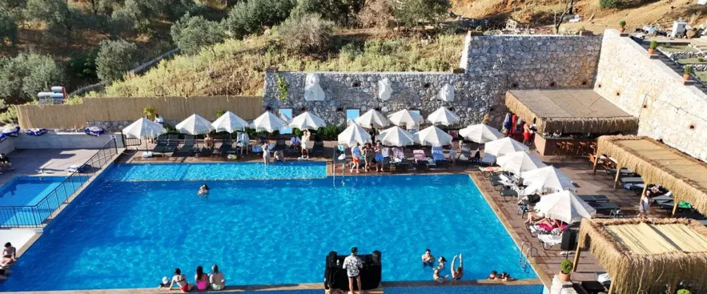 Эдремит: Noa Taş Otel