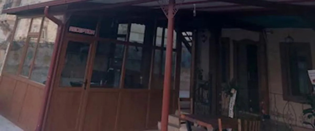 carousel image 1