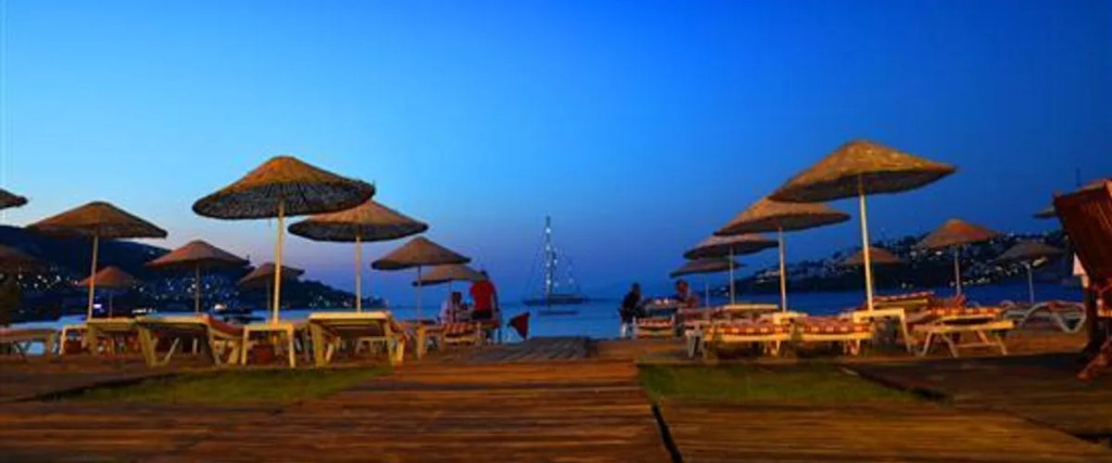 Гюндоган: Liona Butikhan Beach
