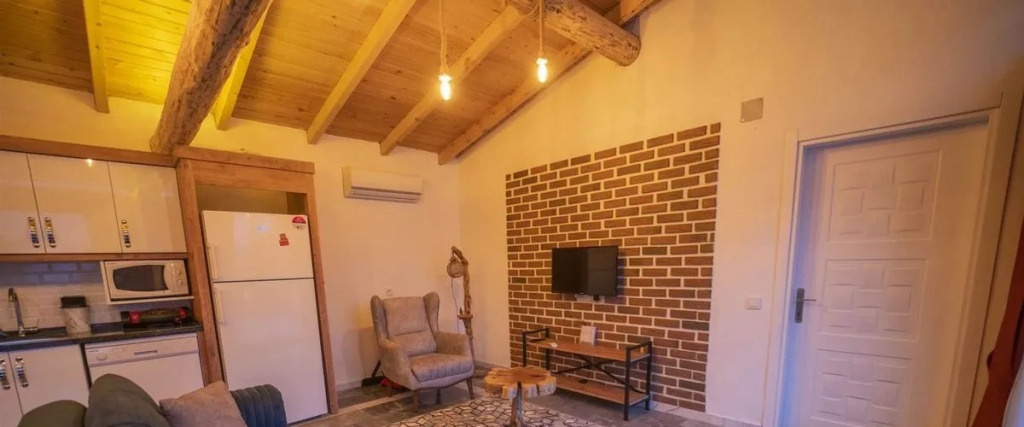 Исламлар: Villa Asel Islamlar