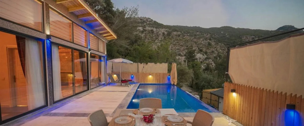 Исламлар: Villa Asel Islamlar