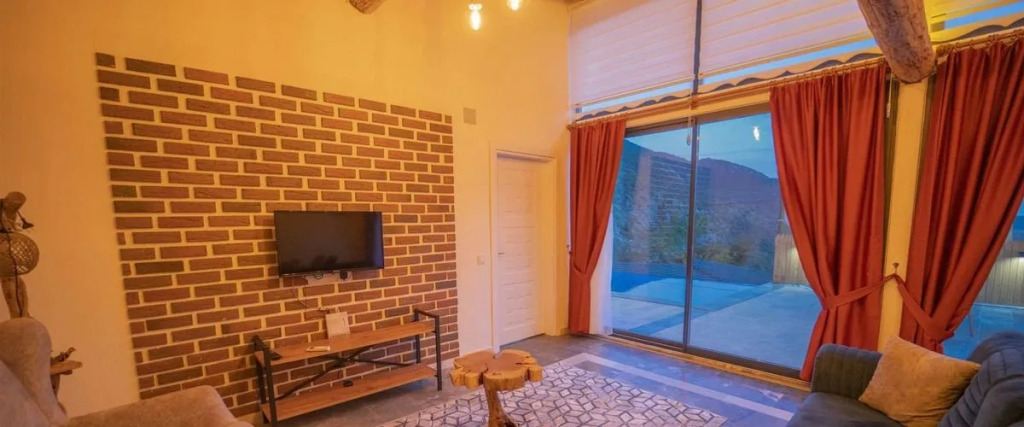 Исламлар: Villa Asel Islamlar