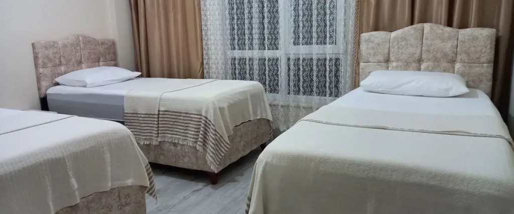 Трабзон: Pink Village Home
