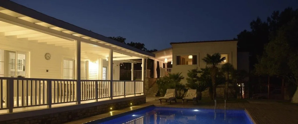Урла: Casa Del Olivia