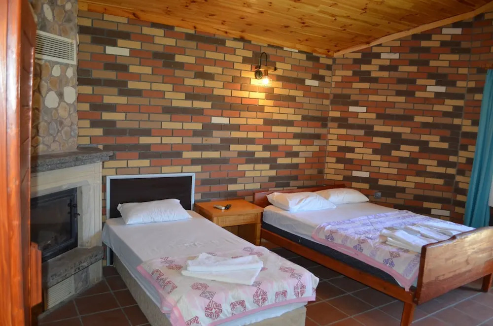 Кучуккую: Koç Tatil Köyü