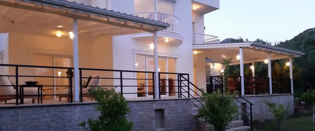 Датча: Mesudiye Villa White Apart