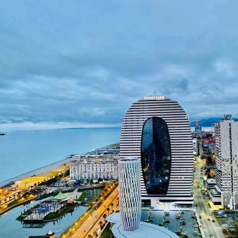 Батуми: Отель в Батуми Orbi City