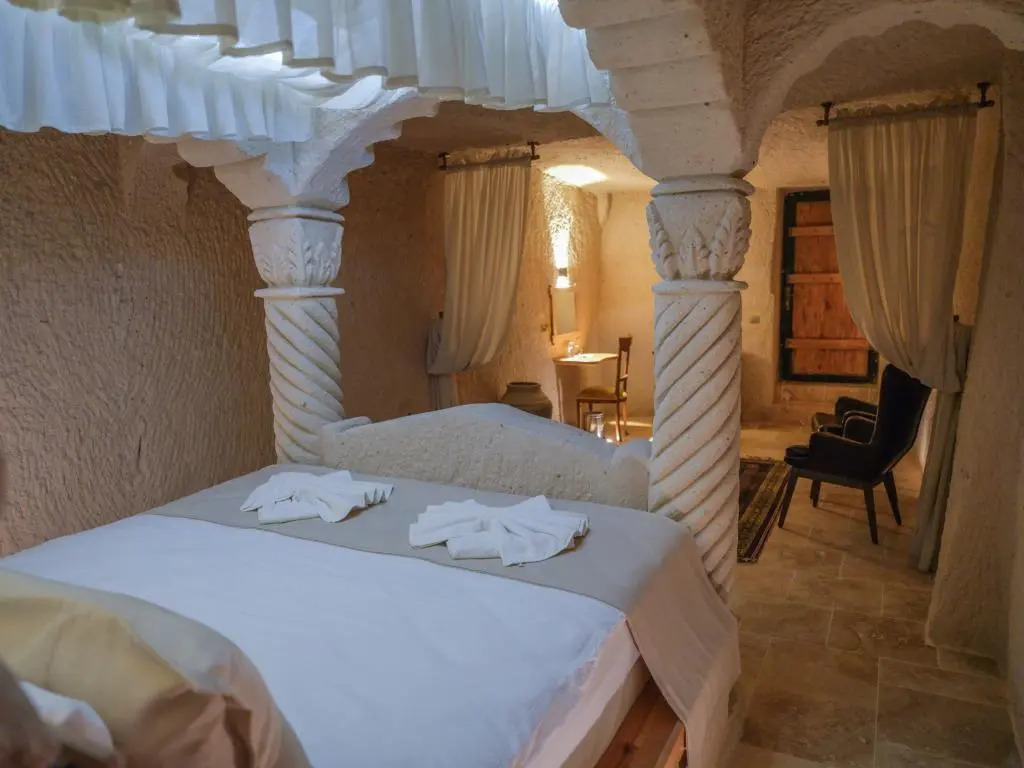 Учисар: Memories Cave House