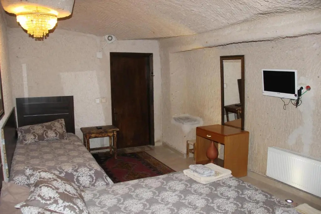 Учисар: Uchisar Cave House