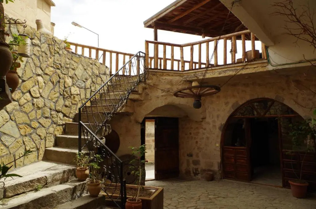 Учисар: Uchisar Cave House