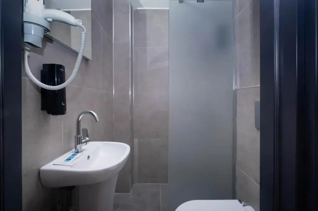 Унье: otel cinar