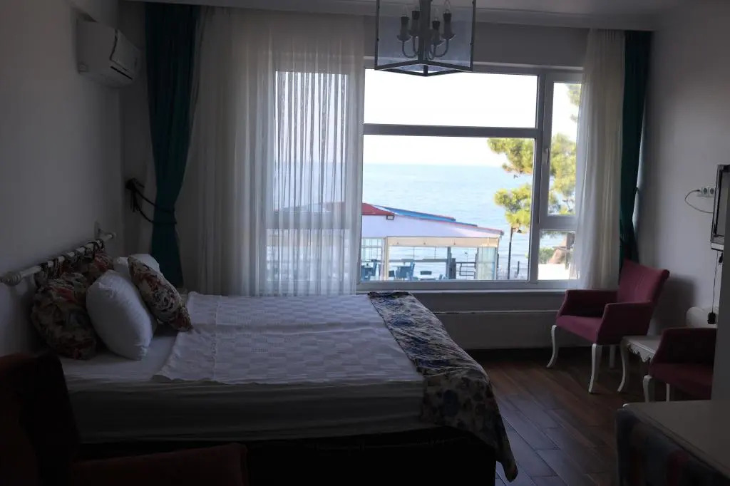 Унье: Sahil Otel Unye