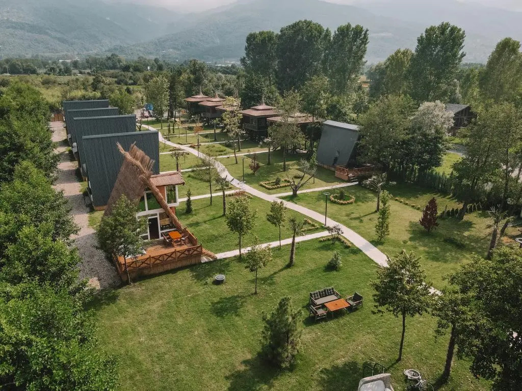 Янык: Dedeman Village Sapanca