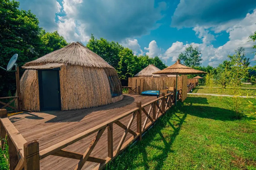 Янык: Dedeman Village Sapanca