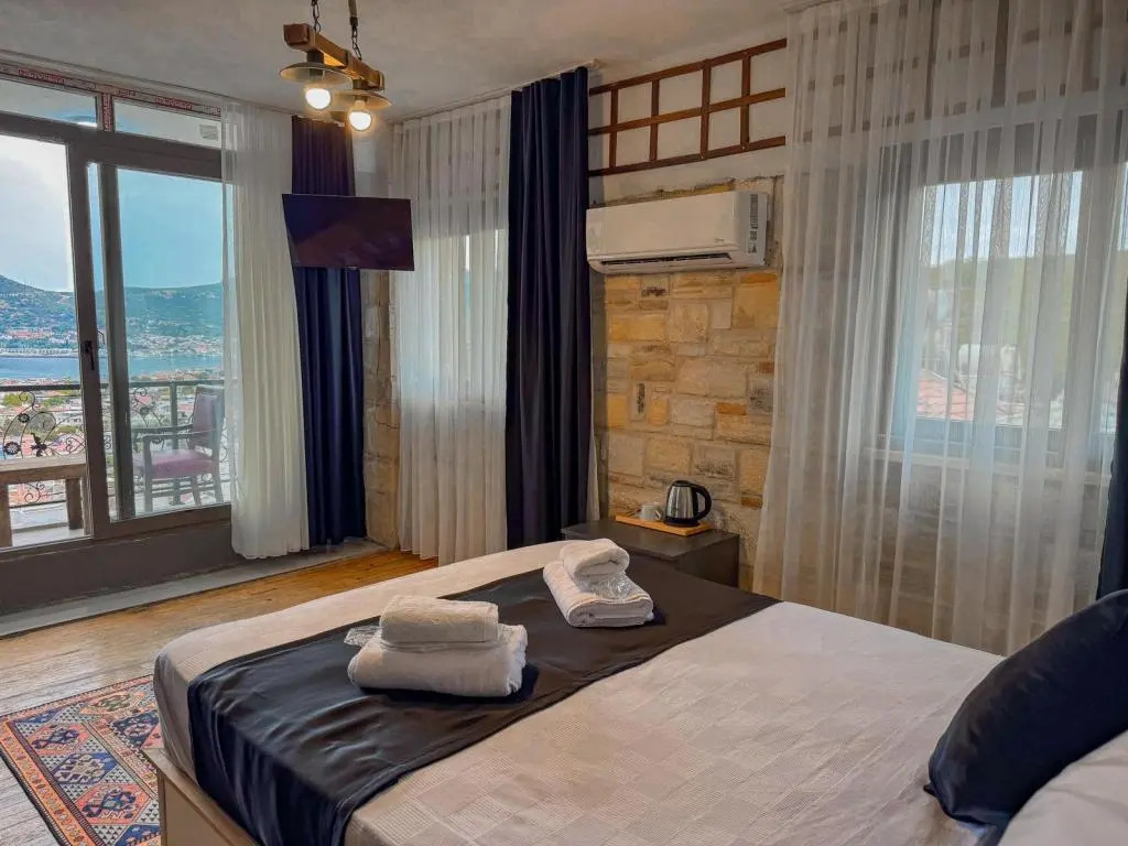 Helvaci: Paska Hotel Yeni Foca