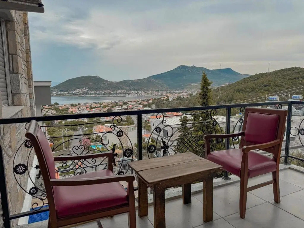 Helvaci: Paska Hotel Yeni Foca