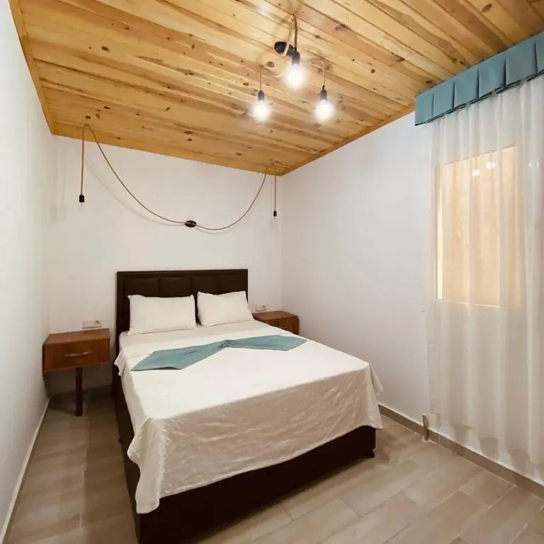 Сыгаджик: Tahsin Ar Tatil Koyu Seferihisar