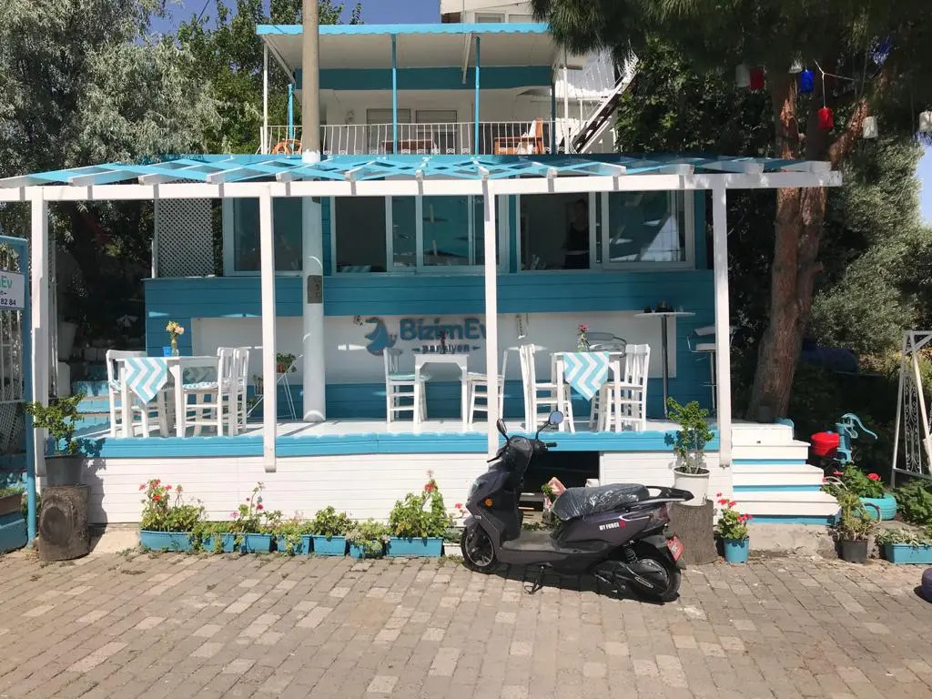 Фоча: Bizim Ev Pansiyon Foca