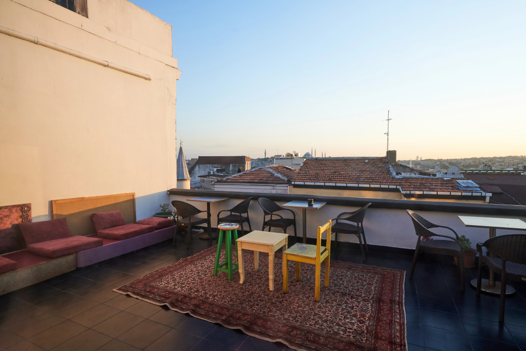 Стамбул: Отель  Galata Pearl