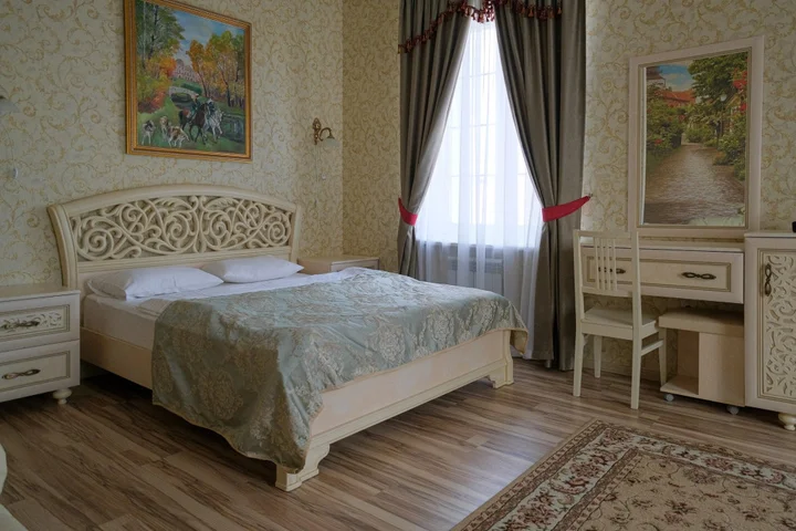 Смоленск: Отель Баринъ