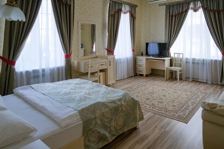 Смоленск: Отель Баринъ