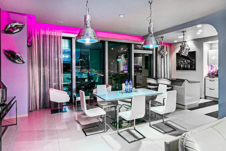 Москва: Апартаменты Fly Apartments  на проезде 1-й Красногвардейский