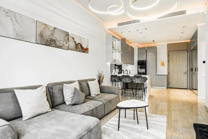 Москва: Апартаменты Fly Apartments на проезде 1-й Красногвардейский
