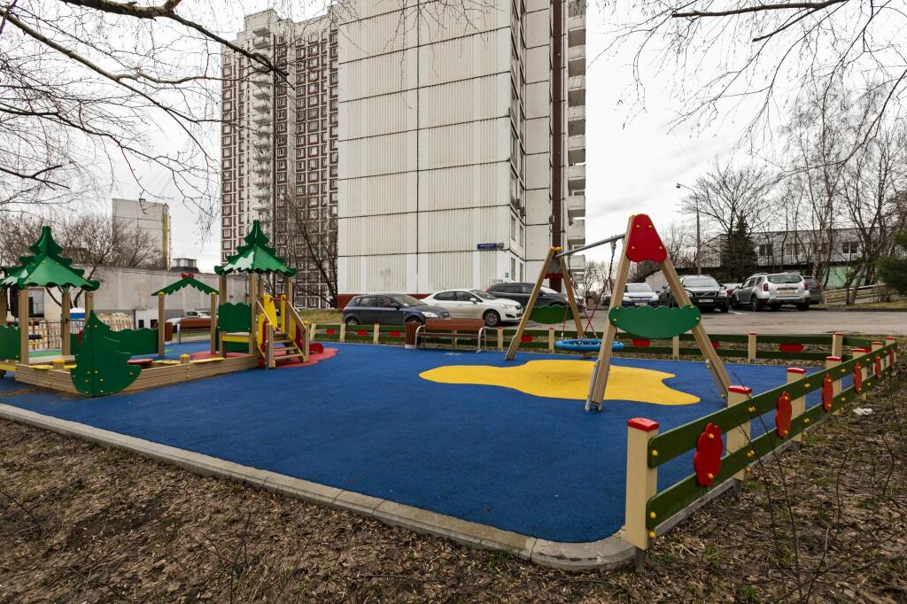 Москва: MaxRealty24 на Донелайтиса