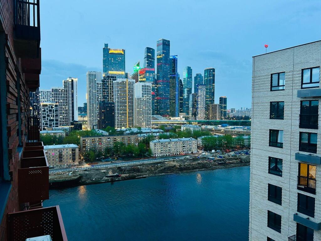 White Сity (Вайт Сити) с видом на Москва Сити — фото 1