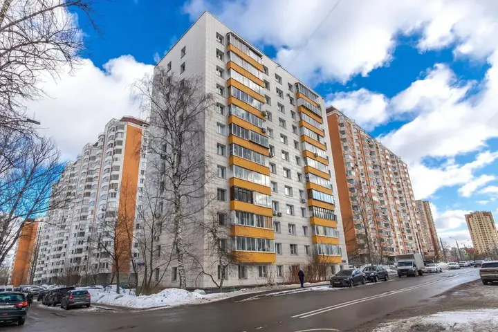 Москва: 2Rivers (2Риверс) на улице Зеленоградская