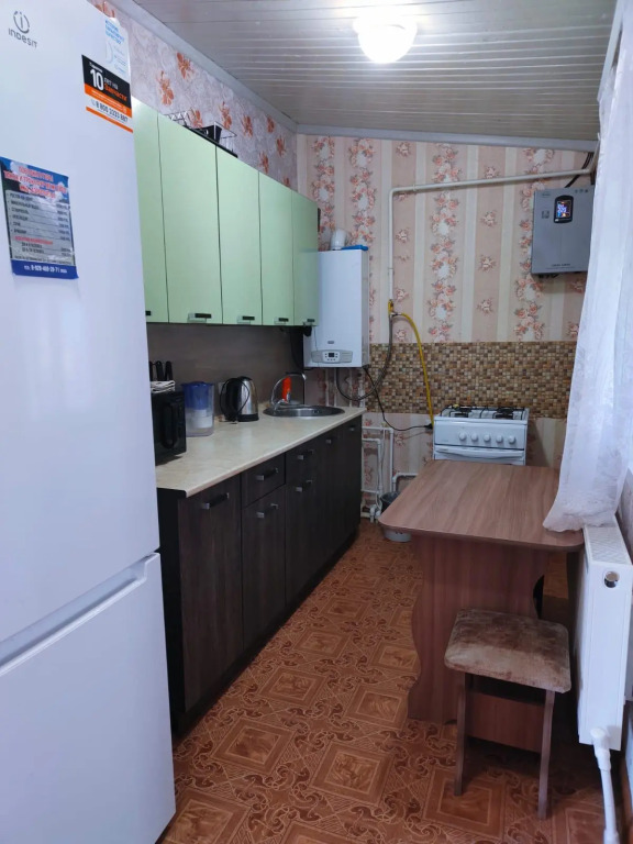 Каменномостский: Гостевой дом на Широком
