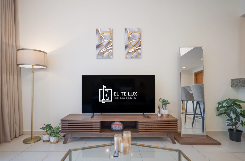 Дубай: Апартаменты Elite Lux Holiday Homes - Modern Elegance Studio in Business Bay, Dubai