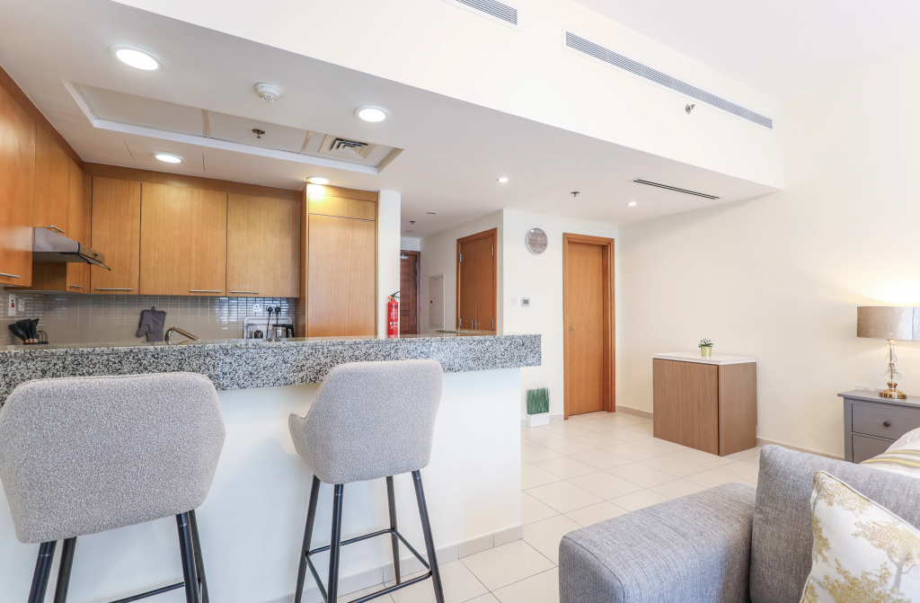 Дубай: Апартаменты Elite Lux Holiday Homes - Modern Elegance Studio in Business Bay, Dubai