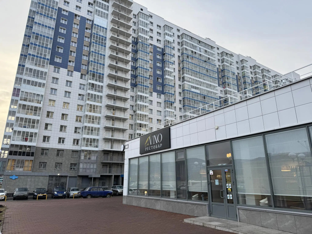 Красноярск: Апартаменты на улице Лесников 27