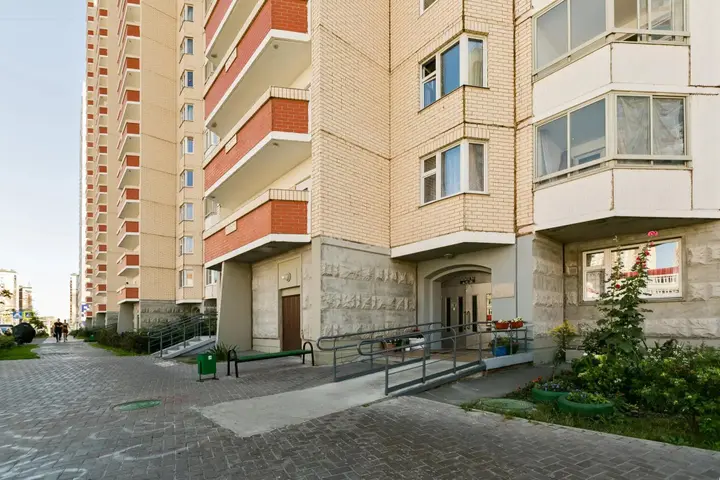 Москва: MaxRealty24 на Спасо-Тушинском бульваре 5