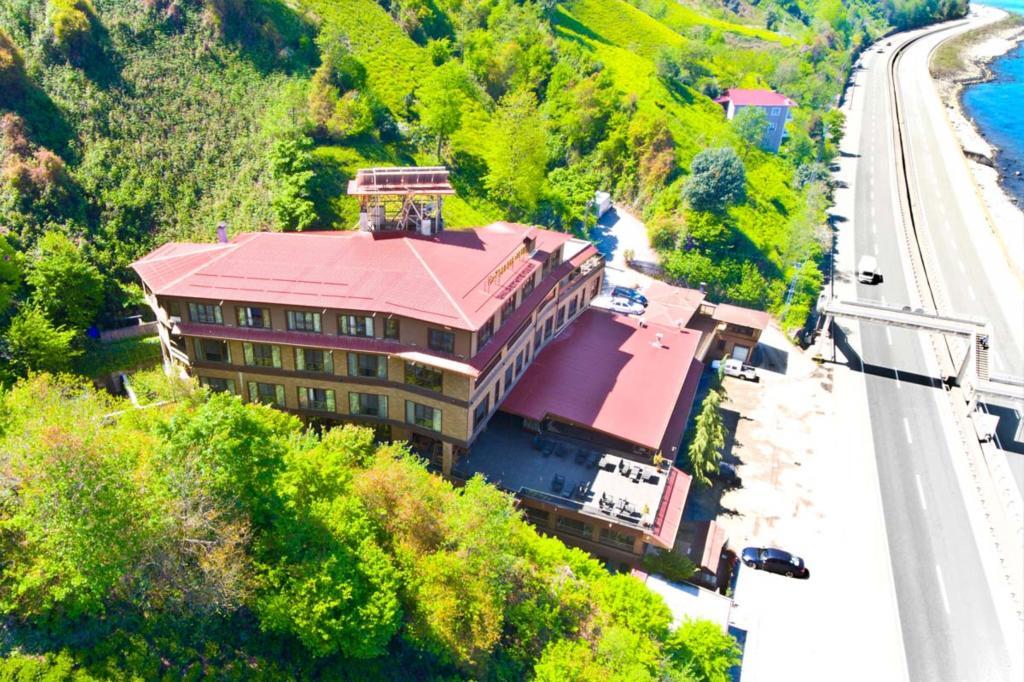 Ардешен: Şelale Otel