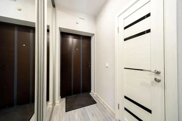 Красноярск: Comfort Home на улице 78-й Добровольческой Бригады 25