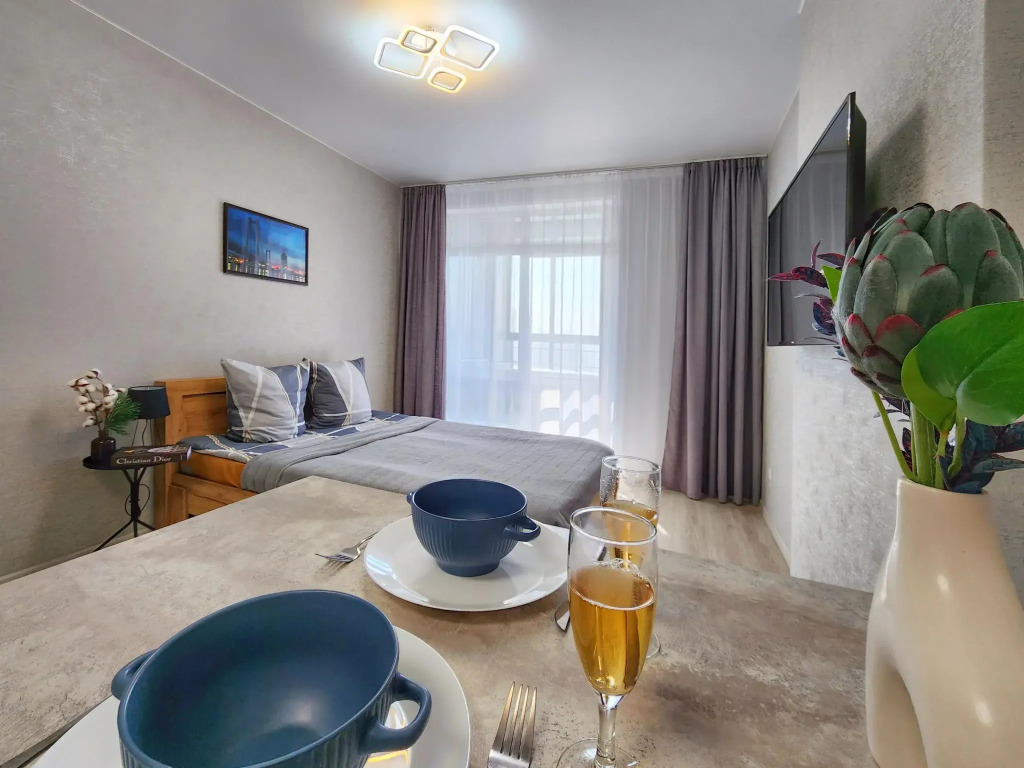 Красноярск: Comfort Home на улице 78-й Добровольческой Бригады 25