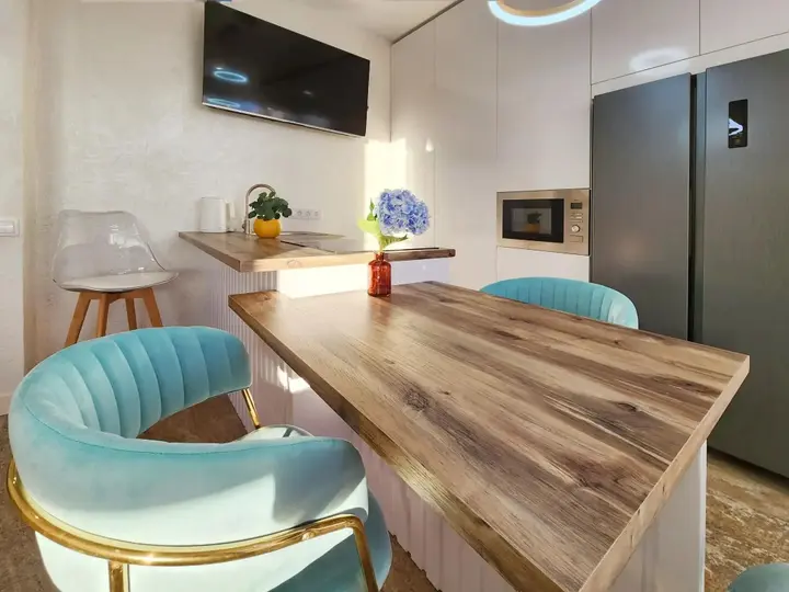 Красноярск: Comfort Home на улице Октябрьская 16