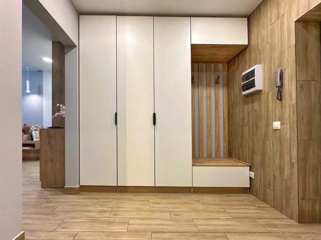 Красноярск: Comfort Home на улице Октябрьская 10Б