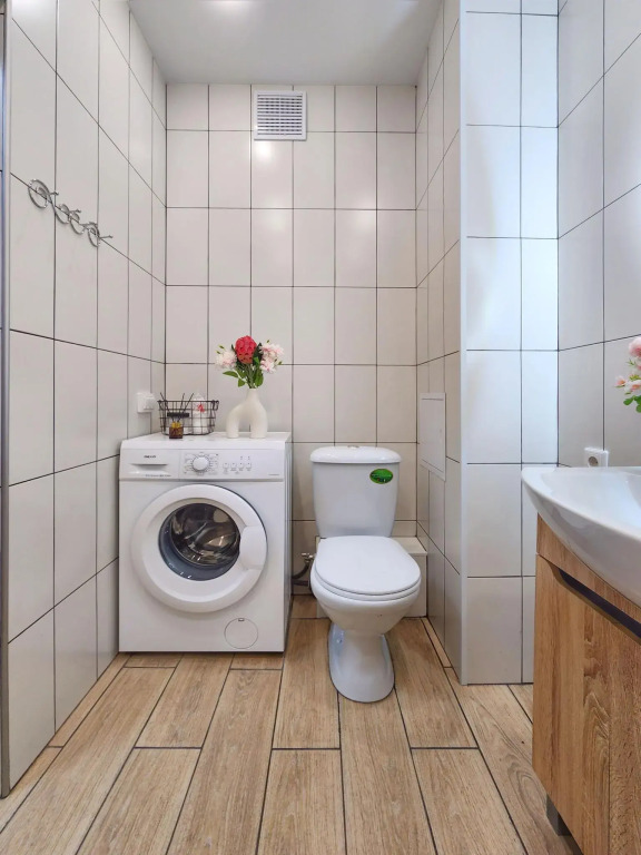 Красноярск: Comfort Home (Комфорт Хоум) на улице Караульная