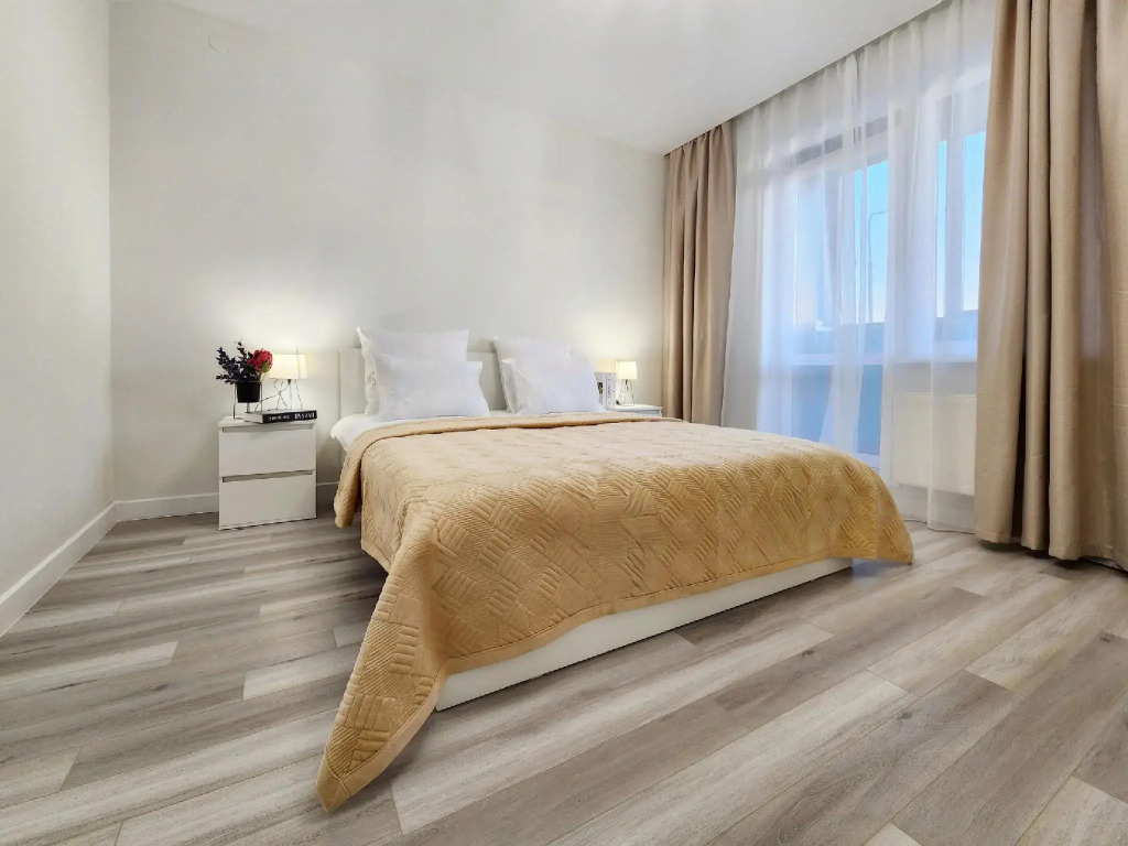 Красноярск: Comfort Home на улице Петра Ломако