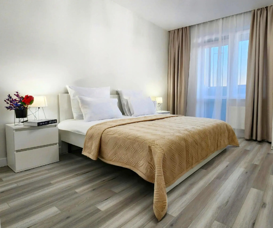 Красноярск: Comfort Home на улице Петра Ломако